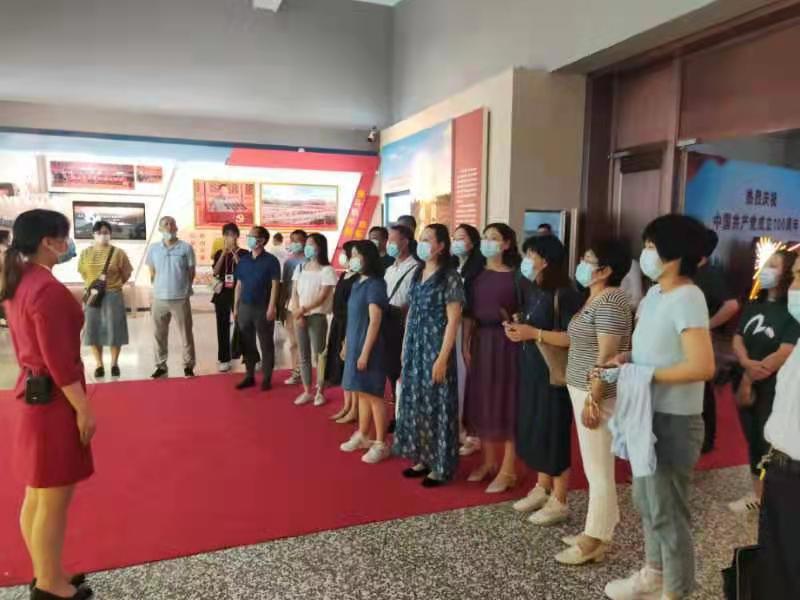 a9e5b72a5df785e123f782ddac9dd05.jpg a9e5b72a5df785e123f782ddac9dd05.jpg